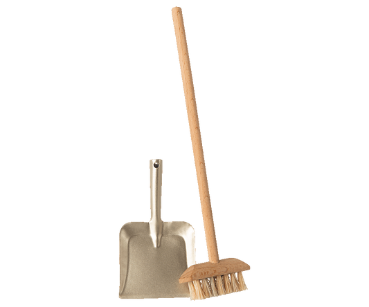 Juego de escoba y recogedor