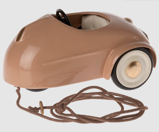 Coche ratón - Polvo oscuro